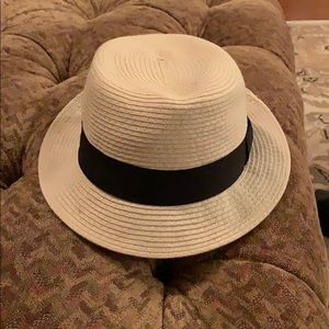 White and black Miami styles beach hat. Woman’s.